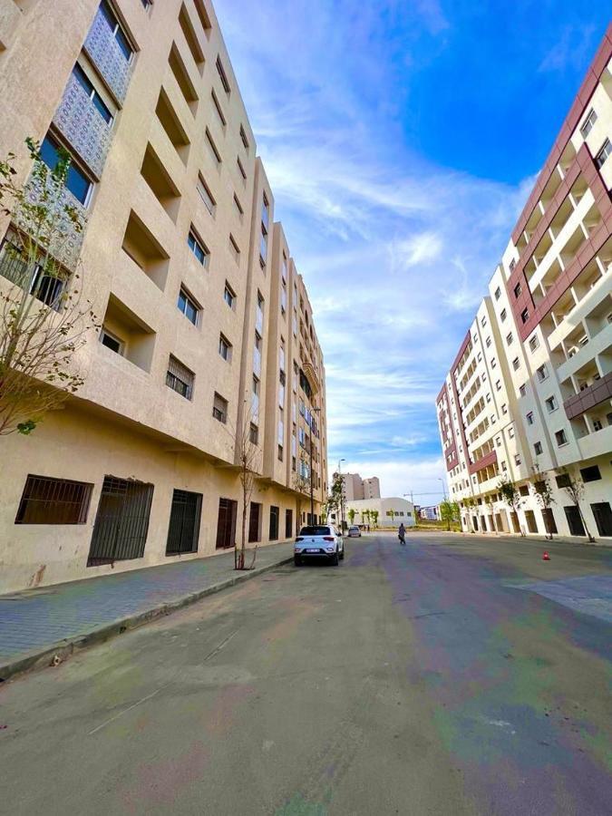 Appart Neuf Lumineux Climatise 1Ere Etage Танжер Экстерьер фото